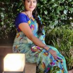 Rachitha Mahalakshmi Instagram - Nothing can dim d light that shines from within.... 🌟🌟🌟🌟🌟 : #Sareelove @fameblueboutique ❤️❤️❤️❤️ : #supportwomenentrepreneurs🙋🏼💪🏻