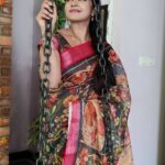 Rachitha Mahalakshmi Instagram - 🌟 Until it's ur turn just keep clapping for others... 🌟😇 : #sareelove @fameblueboutique : #supportwomenentrepreneurs🙋🏼💪🏻