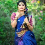 Rachitha Mahalakshmi Instagram – 🙏இனிய தமிழ் புத்தாண்டு நல்வாழ்த்துக்கள்🙏😇😇😇
: 
📸here comes d clicks 😇😇😇😇
:
Team behind this look 👇
:
 Lovelymakeup by 
MUA : @sharanyas_makeupartistry 😇❤️
: 
📸 @dhanush__photography
:
Hairdo @mani_hairstylist
:
Jewelry @new_ideas_fashions
:
Saree @prahlasilks 😇
:
Customized outfit @plush_boutique_jb ❤️
:
Keep waiting for more 😇