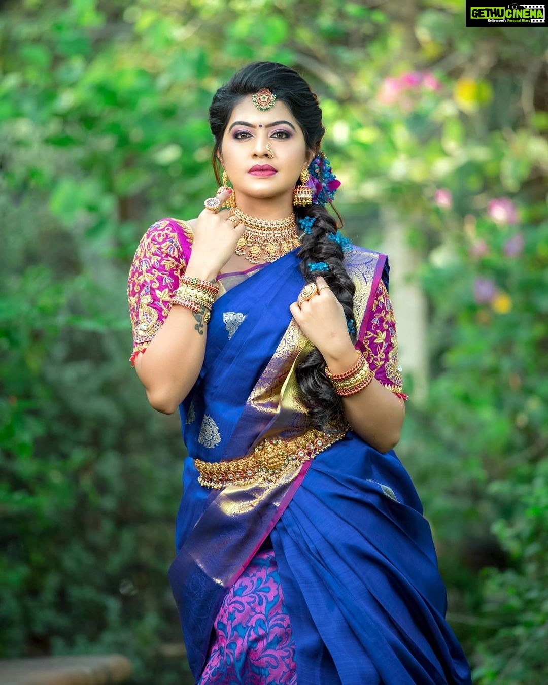Rachitha Mahalakshmi Instagram - 🙏இனிய தமிழ் புத்தாண்டு நல்வாழ்த்துக்கள்🙏😇😇😇 : 📸here comes d clicks 😇😇😇😇 : Team behind this look 👇 : Lovelymakeup by MUA : @sharanyas_makeupartistry 😇❤️ : 📸 @dhanush__photography : Hairdo @mani_hairstylist : Jewelry @new_ideas_fashions : Saree @prahlasilks 😇 : Customized outfit @plush_boutique_jb ❤️ : Keep waiting for more 😇