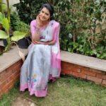 Rachitha Mahalakshmi Instagram – 🌟It’s High time to believe that there is still time for you to be all that you want to be….🌟
:
 #Sareelove 👉👉@visrahcreations ❤️❤️❤️