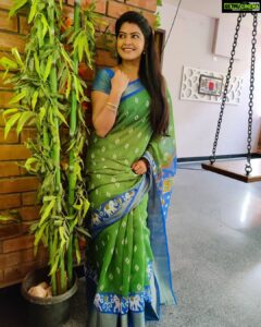 Rachitha Mahalakshmi Instagram - Always an original is worth more than a copy.... Just be yourself.... 😇😇😇😇 : Maha mornings.... ❤️❤️❤️❤️ : #Sareelove @dearunique_1 ❤️❤️❤️❤️❤️ #supportwomenentrepreneurs🙋🏼💪🏻