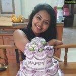 Rachitha Mahalakshmi Instagram - D best and d awesome cake I ever had... 😋😋😋😋😋😋😋 Just awesome......... 😋😋😋😋😋😋 Thanku my dear @thewowbakers ❤️❤️❤️❤️❤️❤️❤️❤️❤️❤️ For this s awesome, yummy lovely cake..... U really made my day for no reason..... 😋❤️😋❤️😋❤️😋❤️❤️❤️ Thanku again @thewowbakers 👈❤️😋❤️😋❤️❤️