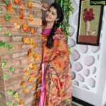Rachitha Mahalakshmi Instagram – Just in love with these awesome kalamkari digital print Lenin sarees from
@fameblueboutique ❤️❤️❤️❤️❤️❤️ awwww they r just waooooo nd soooo comfortable….. 🤗🤗🤗
:
Upcoming in NINI 😇
:
If it Feels monotonous well yes I am ! 😏🤷🏻♀️
Always a saree lover…
:
#Sareelove
:
#supportwomenentrepreneurs🙋🏼💪🏻