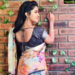 Rachitha Mahalakshmi Instagram - 🌟 I love when women realise that they r not asking for too much 🌟 😇 : #Sareelove @keerthu_kalai__collections 👈 : #supportwomenentrepreneurs🙋🏼💪🏻