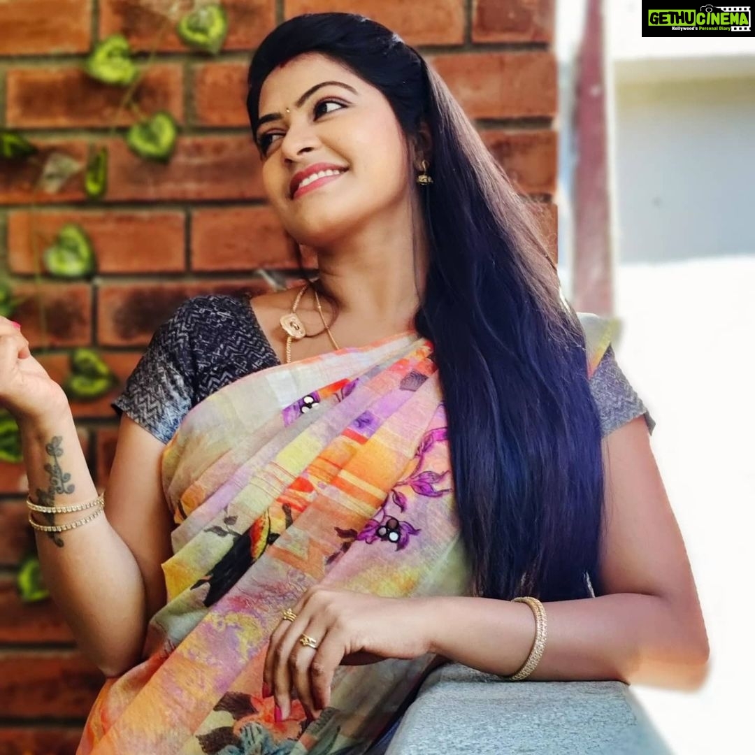 Rachitha Mahalakshmi Instagram - 🌟 I love when women realise that they r not asking for too much 🌟 😇 : #Sareelove @keerthu_kalai__collections 👈 : #supportwomenentrepreneurs🙋🏼💪🏻