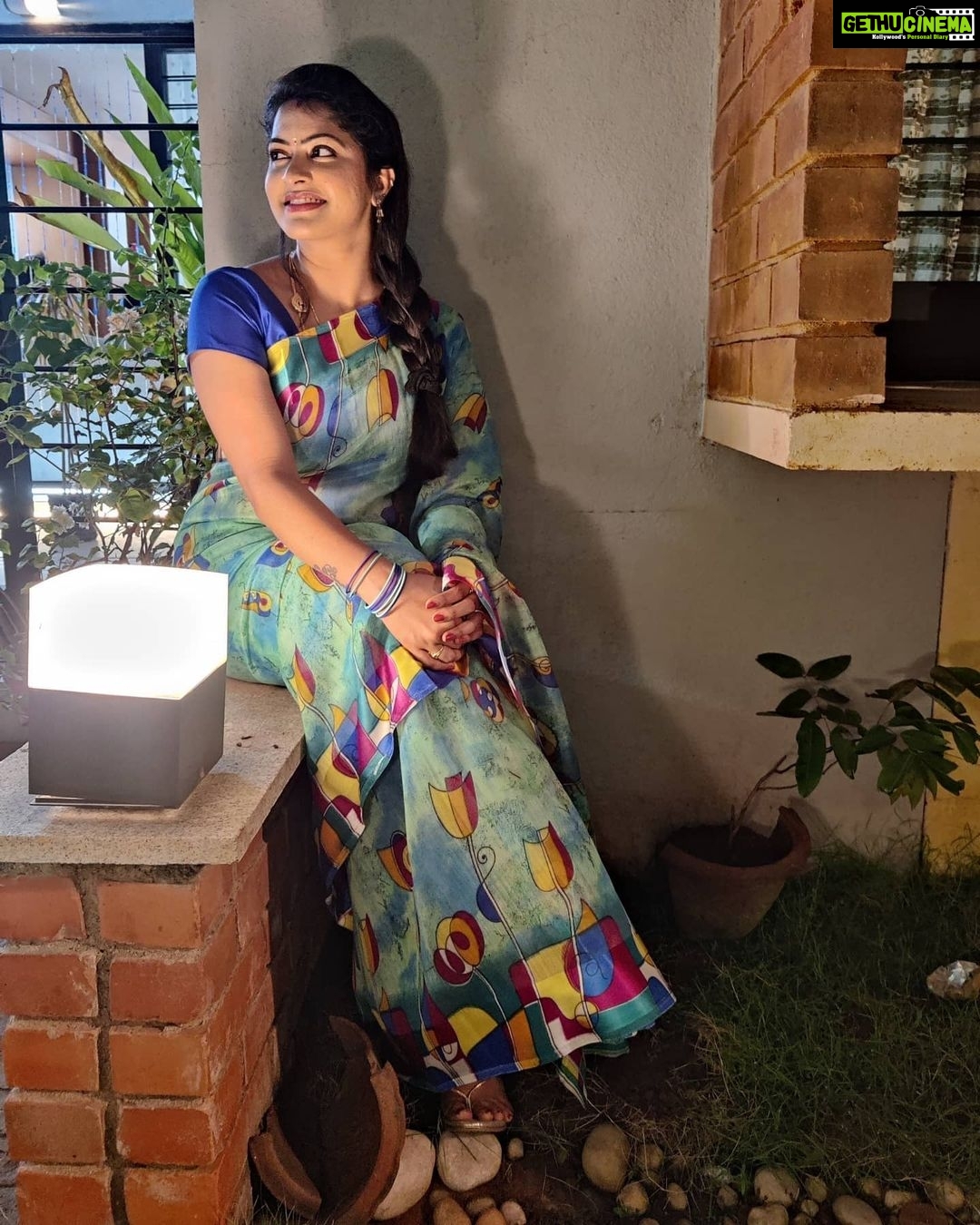 Rachitha Mahalakshmi Instagram - Nothing can dim d light that shines from within.... 🌟🌟🌟🌟🌟 : #Sareelove @fameblueboutique ❤️❤️❤️❤️ : #supportwomenentrepreneurs🙋🏼💪🏻