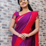 Rachitha Mahalakshmi Instagram – 😇🤝
Doctor tha ana amman doctor….. 
Dr court kudukalae to click pics…. 
🤭🤭🤭