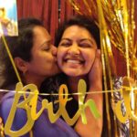 Rachitha Mahalakshmi Instagram – Look at that Happy ND surprised face…. 😃😃😃😃😃😃😃
Just waoooo…. 
Can do anything to c that….. ❤️🥰❤️🥰❤️🥰❤️🥰❤️🥰❤️
Am always here to spread happiness….. ❤️
@ggvoiceartist 🎂🎁🥳🎉🎁🥳🎈🎉👯‍♀️💃🎊🥳…. U deserve all my love…. 
:
@sia.gifts ❤️ that’s an amazing frame I must tell… Perfect one….. 🤝😇
And thanku my dear @the_jaz_cakes  for making this lovely cake , 🙌😇