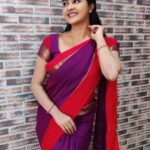 Rachitha Mahalakshmi Instagram – 😇🤝
Doctor tha ana amman doctor….. 
Dr court kudukalae to click pics…. 
🤭🤭🤭