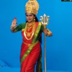 Rachitha Mahalakshmi Instagram – Well a cameo appearance again as Amman…. 
May be Branding me as chinnaterai AMMAN for Amman roles… 
Yedhu yeppudiyo namaku idhulae oru  santosham tha 😇😇😇😇😇 
Guess d serial….. 😇
And ya clue is : it’s not Amman serial 🙌