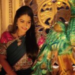 Rachitha Mahalakshmi Instagram - #Ranganayaka ರಂಗನಾಯಕ ಚಿತ್ತರೀಕರಣದ ನಡುವೇ ಫೋಟೋಗೇ ವರಲಕ್ಷ್ಮೀಯ ಪೋಸ್ 😉😉😉😉 Many asked this actually.... here I reveal my character name is Varalakshmi..... 😇😇😇😇 : @directorguruprasad actor_jaggesh