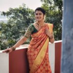 Rachitha Mahalakshmi Instagram - Upcoming *NINI* : SAREE LOVE @jeerafashion 👈 : Customised blouse @daddys_girl_designer_studio ❤️❤️❤️ : Jewelry @vriksham ❤️ : #supportwomenentrepreneurs🙋🏼💪🏻
