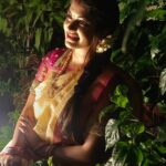 Rachitha Mahalakshmi Instagram - Don't worry About the darkness around u... A Star cannot shine without Darkness 🌟 Dare to shine in dark ✨✨✨ 🙌🙌🙌🙌