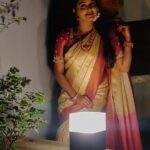 Rachitha Mahalakshmi Instagram - Don't worry About the darkness around u... A Star cannot shine without Darkness 🌟 Dare to shine in dark ✨✨✨ 🙌🙌🙌🙌
