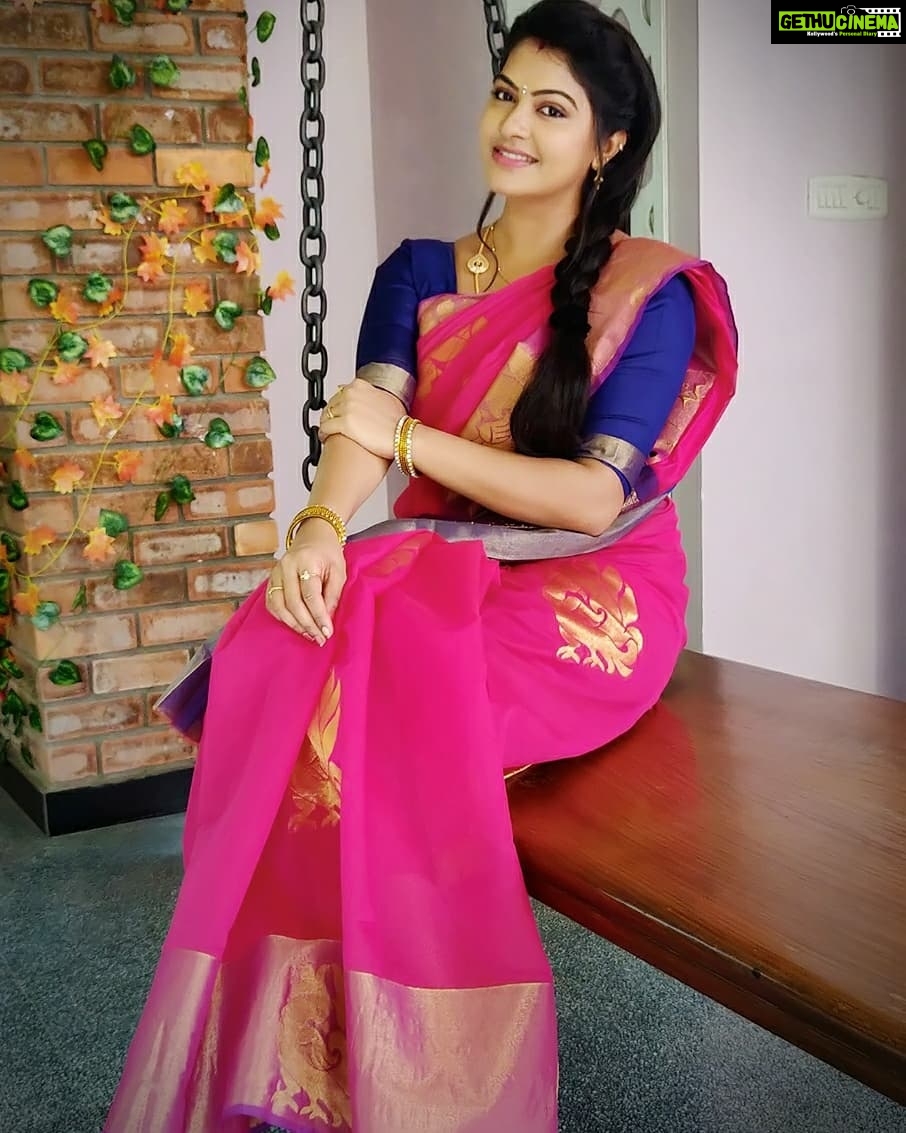Rachitha Mahalakshmi Instagram - Saree love @fashivaclothing 👈 : #supportwomenentrepreneurs🙋🏼💪🏻