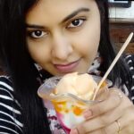 Rachitha Mahalakshmi Instagram - My stress buster🍨🍧😇😇😇😇 Feeling low treat urself 🍧🍨 nd enjoy... 😇😇 Much needed Self-love 🥰🥰🥰🥰