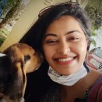 Rachitha Mahalakshmi Instagram - I love them or they love me 🤷🏻‍♀️😍😍😍😍😍😍😍😍😍😍😍😍😍😍😍 My mornings drenched with paw🐾🐾 😇😇😇😇😇😇😇