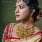 Rachitha Mahalakshmi Instagram - 🌟 Confidence is not they will like me.... Confidence is I'll be fine even if then Don't..... 🌟 😎😎😎😎😎😎 : Muah @prink_beauty_gardenn_ 💄 : Blouse @trendievieracostume 😍😍😍 : Jewellery @chennai_jazz 💎 : Saree @grb_silks 🥻 : Flowers @reesribridalflowers 🌼🌸🏵️🌹 : Henna @zaira_mehendi 🤝 : Photography @mcg_studio8216 📸 : #supportwomenentrepreneurs🙋🏼💪🏻