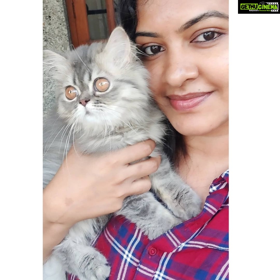Rachitha Mahalakshmi Instagram - My Whiskey mornings π»πΎπΎ πππππ
