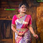 Rachitha Mahalakshmi Instagram - 😇😇😇😇😇 తెలుగు ఇంటి అమ్మాయి ❤️ 😇😇😇 : Muah @prink_beauty_gardenn_ 💄 : Blouse @trendievieracostume 😍😍😍 : Jewellery @chennai_jazz 💎 : Saree @grb_silks 🥻 : Flowers @reesribridalflowers 🌼🌸🏵️🌹 : Henna @zaira_mehendi 🤝 : Photography @mcg_studio8216 📸 : #supportwomenentrepreneurs🙋🏼💪🏻