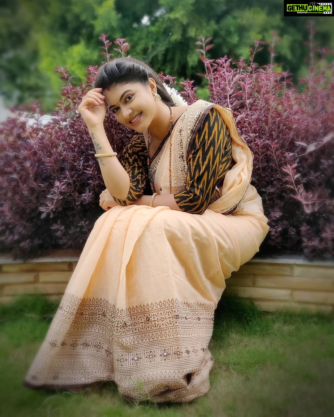 Rachitha Mahalakshmi Instagram - * Hard-work beats talent when talent don't work hard* π€·π»ββοΈπ€·π»ββοΈπ€·π»ββοΈπ€·π»ββοΈππππππππ πͺπ»πͺπ»πͺπ» : Saree love @v.m.fashions πππππ : #supportwomenentrepreneursππΌπͺπ»