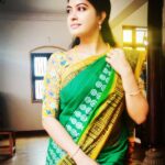 Rachitha Mahalakshmi Instagram - *I am not what happened to me, I am what I choose to become * 😇😇😇😇😇 Some sogam scenes ahead in NINI plz bear with us 🙌🥺🙌🥺🙌🥺🙌😇 MAHA Saree love @__.rkn._.sarees.__ 😍😍 #supportwomenentrepreneurs🙋🏼💪🏻