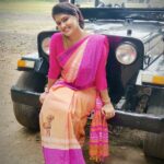 Rachitha Mahalakshmi Instagram – MAHA TEACHER 👩‍🏫 back to work 👩‍🏫
Upcoming in NINI….. 😇😇😇
hope u all r watching d episodes…. 😄
Yelupungal unga karuthugalai….. 🙂
Costumes sponcers for MAHA👇
@__.rkn._.sarees.__ 😍🥰🥰🥰🥰
#supportwomenentrepreneurs🙋🏼💪🏻