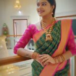 Rachitha Mahalakshmi Instagram – In a world full of trends,I just want to remain elegant nd classic….. 😇😍😇😍😇😍😇😍
:
:
SHAKUNTALA GARU 😍😍😍😍
#chittithalliserial
#chittithalli
:
Saree love @thulsistudio 😇😇😇😇😇
:
:
Lovely accessories @foryouneeds 😍😍😍😍😍
:
:
#supportwomenentrepreneurs🙋🏼💪🏻