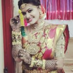 Rachitha Mahalakshmi Instagram - Well MAHA all set nd ready for wedding 😇😇😇😇😇😇😇😇😇😇😇 Wait for d upcoming twist in NINI 🤯 Mehandi @ria_mehandhis 👈🥰😇 CUSTOMIZED BLOUSE @santhoshiplush 👈 Exclusive bridal jewelry @studiobluefashions 👈🥰🥰🥰🥰🥰 Saree @rachithaclosetsale 👈👈👈👈😇😇😇😇 ❤️🥰❤️🥰🥰🥰