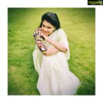 Rachitha Mahalakshmi Instagram – Being homely ….. 😇😇😇😇😇
Shakuntala garu at Work mode 💪🎭📽️ 😇
Saree love @mkr_pattu_sarees_wholesale 🥰
Blouse customised @santhoshiplush 😇
#supportwomenentrepreneurs🙋🏼💪🏻 
#supportsmallbusiness