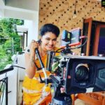 Rachitha Mahalakshmi Instagram - 😜😜😜😜😜 saetai miss those shooting fun 🎥 🥺🥺🥺🥺🥺🥺🥺 #sareelove @pady_fashions 🥰 Accessories @inno_trends 👈 #supportwomenentrepreneurs🙋🏼💪🏻 #supportsmallbusiness #supporttelivisionartists #savetelevisionindustry 🙌🙌🙌🙌🙌🙌