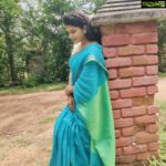 Rachitha Mahalakshmi Instagram - Simple yet classy 😇😇😇😇 Being SHAKUNTLA 😇 HOMELY me in lovely lenin sarees 🥰 Saree love @aksh_ara_boutique 🥰🥰🥰🥰🥰 Jewelry @pinksyearrings 🥰🥰🥰 💄@falishasiddhu 🥰 Customised blouse @sdduniqueboutique97 #supportwomenentrepreneurs🙋🏼💪🏻 #supportsmallbusiness #supporttelivisionartists #savetelevisionindustry 🙌🙌🙌🙌🙌