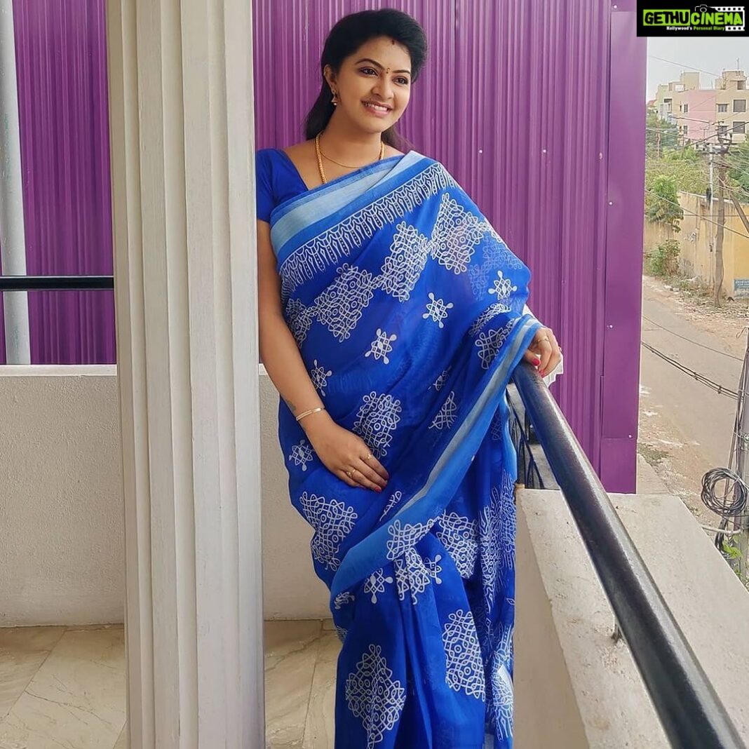 Rachitha Mahalakshmi Instagram - 😇😇😇😇😇 happy morning..... Never forget to smile nd make others smile 😇 Saree love @nishunivaas_collections _collections 👈😇 Accessories @karra_de 🥰🥰🥰🥰 #supportwomenentrepreneurs🙋🏼💪🏻 #supportsmallbusiness