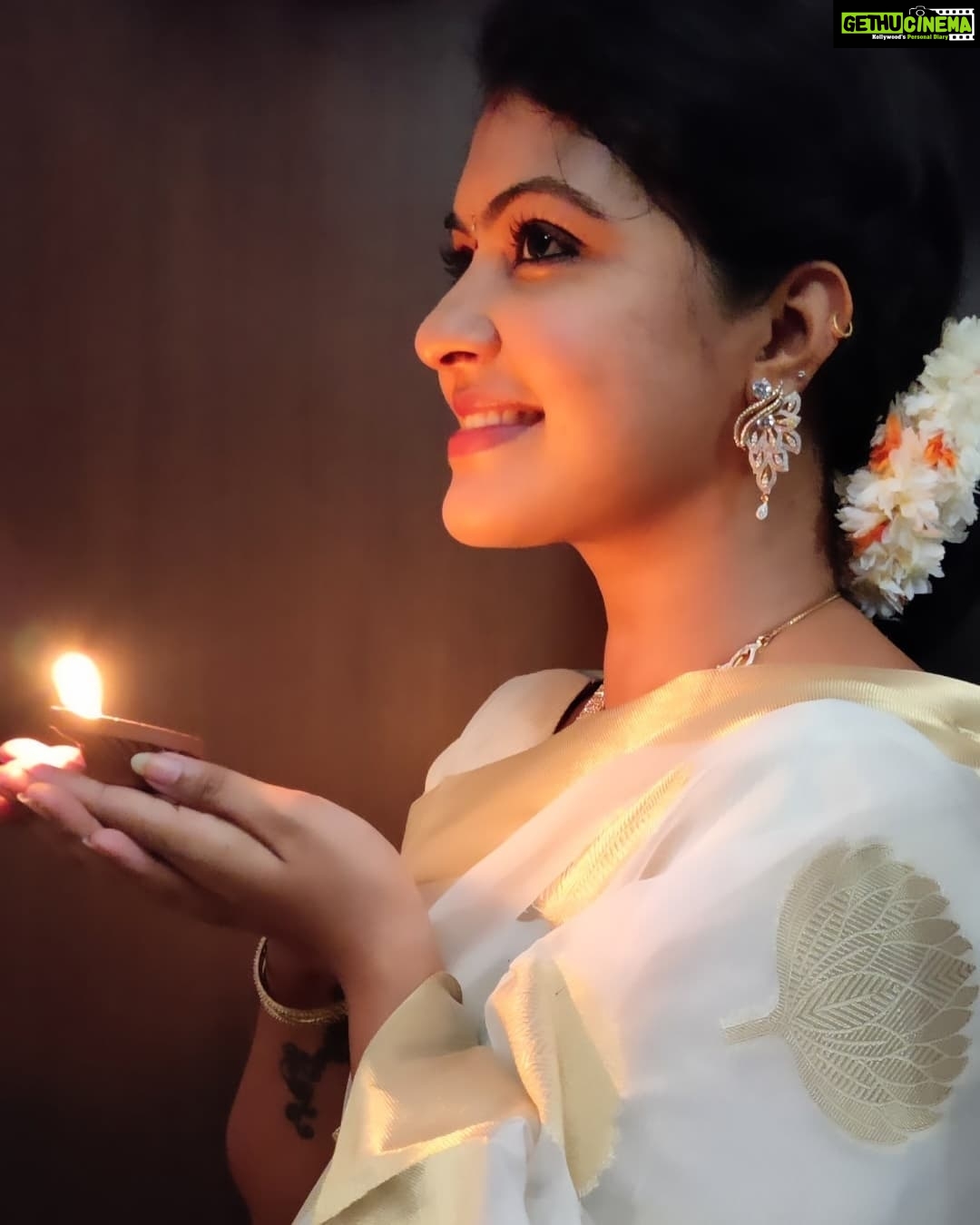 Rachitha Mahalakshmi Instagram - Happy Deepawali ๐ช ๐๐๐๐๐๐๐ : #sareelove @branding_with_shakthi : https://www.facebook.com/brandingwithshakthi : /https://www.instagram.com/branding_with_shakthi/ : #supportwomenentrepreneurs๐๐ผ๐ช๐ป