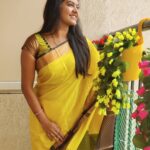 Rachitha Mahalakshmi Instagram - How abt a kutty insta live today.... Meet u all at 5PM 😇 #sareelove @branding_with_shakthi : https://www.instagram.com/branding_with_shakthi/ : https://www.facebook.com/brandingwithshakthi/ : #supportwomenentrepreneurs🙋🏼💪🏻