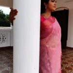 Rachitha Mahalakshmi Instagram - Feel d moment..... 😇😇😇😇😇😇 : #sareelove @branding_with_shakthi : https://www.facebook.com/brandingwithshakthi/ : https://www.instagram.com/branding_with_shakthi/ : #supportwomenentrepreneurs🙋🏼💪🏻