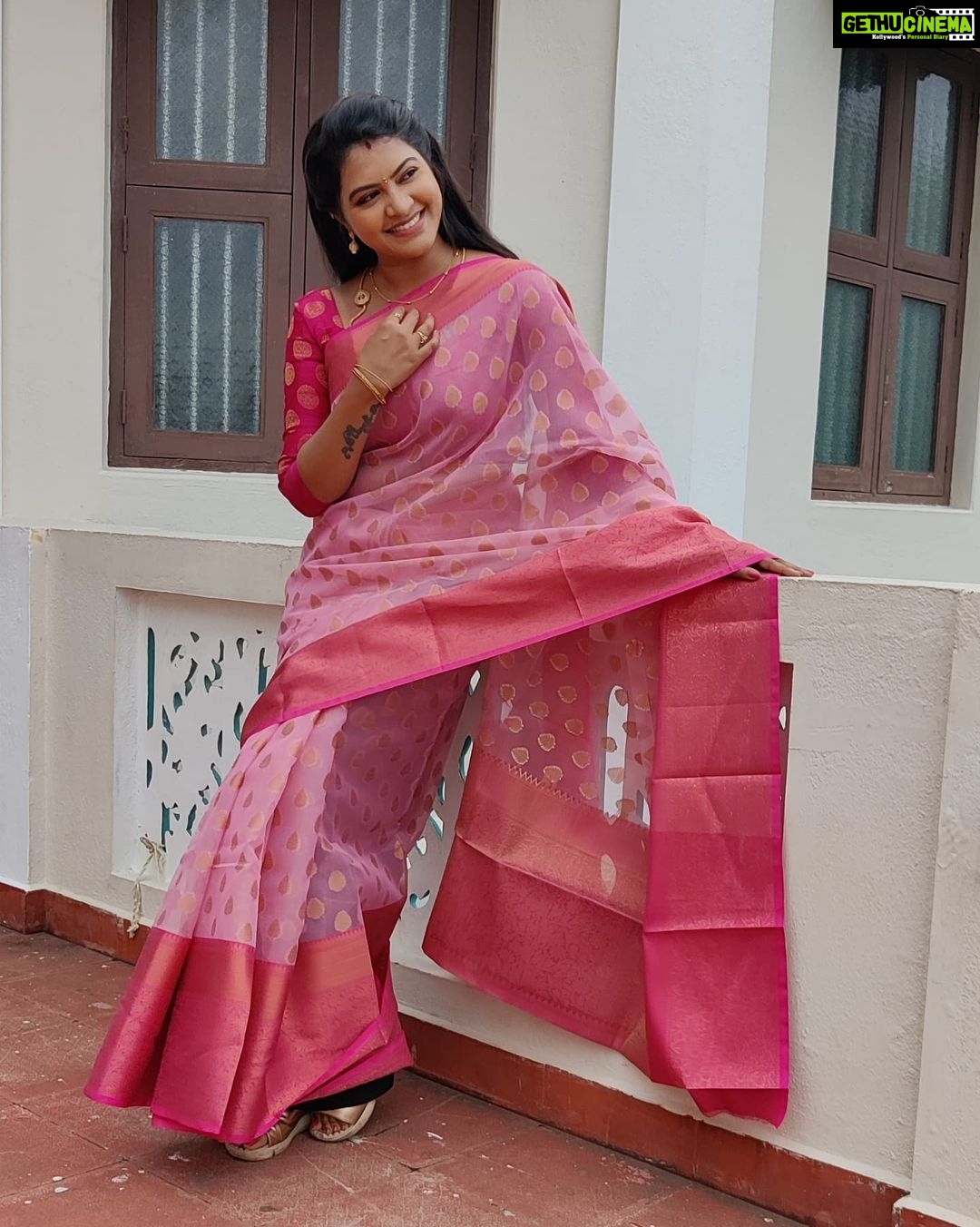 Rachitha Mahalakshmi Instagram - 🌟It's not d strength of d body that counts,but d strength of d spirit 🌟 😇😇😇😇😇 : Lovely saree collections #sareelove @branding_with_shakthi : https://www.facebook.com/brandingwithshakthi/ : https://www.instagram.com/branding_with_shakthi/ : #supportwomenentrepreneurs🙋🏼💪🏻