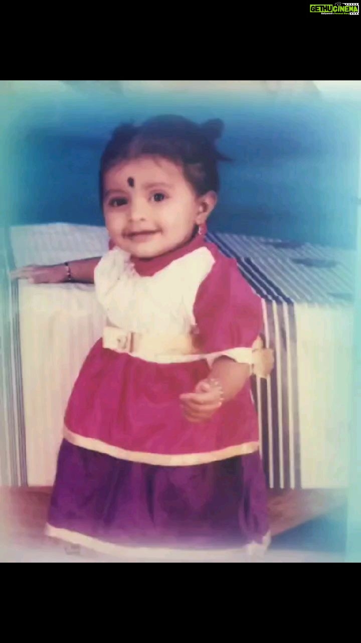 Rachitha Mahalakshmi Instagram - At least I have these pics.... To make this video..... 😇😇😇😇😇😇🤝👌 Look at were u came from, look at u now 🔥🔥🔥🔥🔥❤️❤️❤️❤️