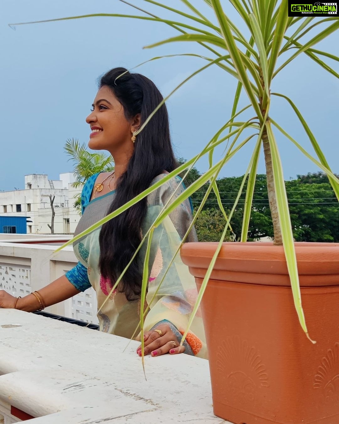 Rachitha Mahalakshmi Instagram - ๐Only from the heart u can touch d Sky.... ๐ ๐๐๐๐๐๐ : #sareelove @branding_with_shakthi : https://www.instagram.com/branding_with_shakthi/ : https://www.facebook.com/brandingwithshakthi/ : #supportwomenentrepreneurs๐๐ผ๐ช๐ป