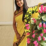 Rachitha Mahalakshmi Instagram - How abt a kutty insta live today.... Meet u all at 5PM 😇 #sareelove @branding_with_shakthi : https://www.instagram.com/branding_with_shakthi/ : https://www.facebook.com/brandingwithshakthi/ : #supportwomenentrepreneurs🙋🏼💪🏻