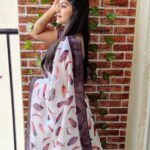 Rachitha Mahalakshmi Instagram - Love for my floral saree collections ❤️❤️❤️❤️❤️ : Flowery evenings 🌹🌸🌷🌼🌺💮🏵️💮🌺🌼🌷🌸🌹🌸🌷🌼🌺💮🌹😇 : #sareelove @srinivi_collectionz 😇😇 : #supportwomenentrepreneurs🙋🏼💪🏻