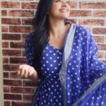 Rachitha Mahalakshmi Instagram - Tired yes.... but I do have goals...... 💪💪💪soooo just keep going..... 😇 Happy mornings 🌞 😇😇😇😇 : Lovely outfit @srisaicollections9 👈 💙💙💙 : #supportwomenentrepreneurs🙋🏼💪🏻
