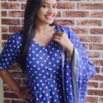 Rachitha Mahalakshmi Instagram - Tired yes.... but I do have goals...... 💪💪💪soooo just keep going..... 😇 Happy mornings 🌞 😇😇😇😇 : Lovely outfit @srisaicollections9 👈 💙💙💙 : #supportwomenentrepreneurs🙋🏼💪🏻