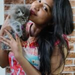 Rachitha Mahalakshmi Instagram - Konjum kastam tha..... But still managed to get few clicks with my baby doll.... Whiskey 😸🐾🐾😉 : It's so true that wen it comes to unconditional love they r d masters.... 😺🐾🐾 @siberian_whiskeygrey 😺🐾🐾 #cat #cats #catlover #catmemes #catloversclub #catsofinstagram #catlife #catoftheday #siberiancat #siberian_cat_lovers #paw #pawlovers #paws #meow #meowmeow #meowmeowmeow #catstagram #catphotos #catscatscats #whiskeythesiberiancat #catsofworld #catlove #siberiankitten #siberianforestcat #cats_of_instworld #catsfollowers #catmom #meow_beauties #meowstagram