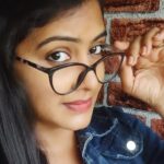 Rachitha Mahalakshmi Instagram - 🌟Sometimes not telling people anything is a good thing.... 🌟 Kalai vana-"kangal" 👀 🤓🤓🤓🤓🤓🤓🤓 😇😇😇😇😇😇😇