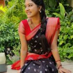 Rachitha Mahalakshmi Instagram – 😇😇😇😇😇😇 ❤️🖤❤️🖤❤️🖤
#Sareelove  @dearunique_1 🥰🥰🥰
:
#supportwomenentrepreneurs🙋🏼💪🏻