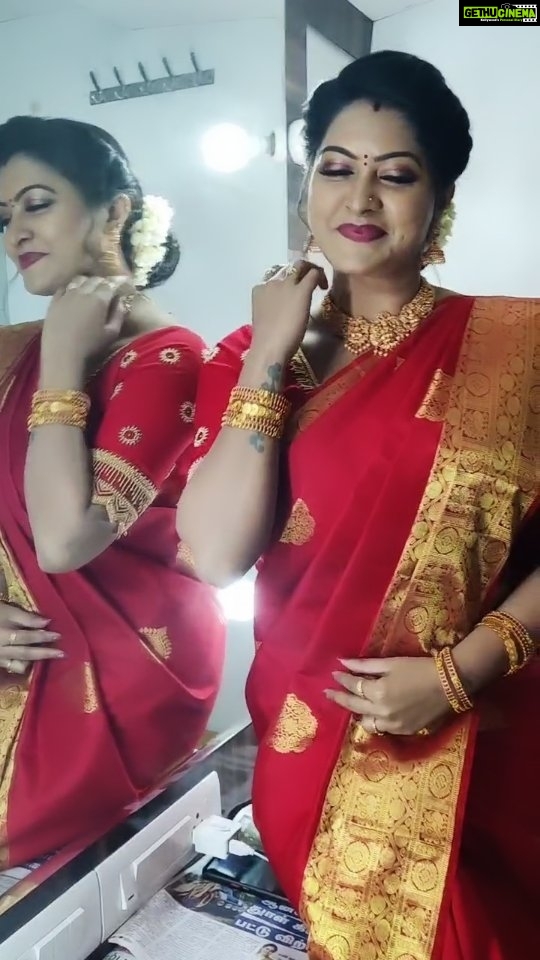 Rachitha Mahalakshmi Instagram - Just in love with this song.... ❤️😇❤️😇❤️😇❤️ Heartly Welcome all my new followers.... 😇❤️🥰🤝