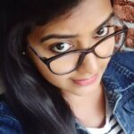 Rachitha Mahalakshmi Instagram - 🌟Sometimes not telling people anything is a good thing.... 🌟 Kalai vana-"kangal" 👀 🤓🤓🤓🤓🤓🤓🤓 😇😇😇😇😇😇😇