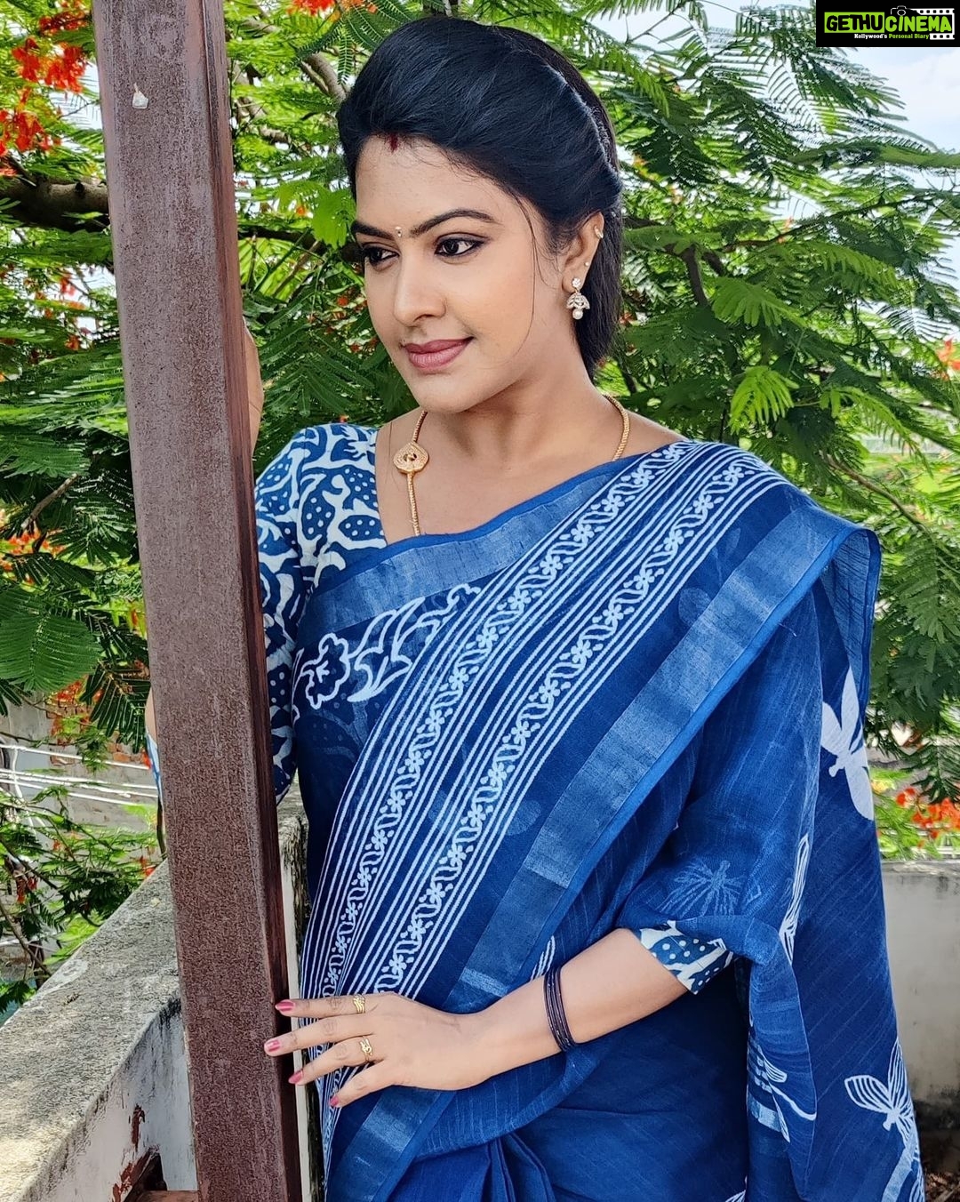 Rachitha Mahalakshmi Instagram - πYour hardwork shows how strong as a person u r π ππππ : These set of Pics r for those special PPL who likes me this way.... ππππ #homely #saree love @nilamas_creations ππππ : #supportwomenentrepreneursππΌπͺπ»
